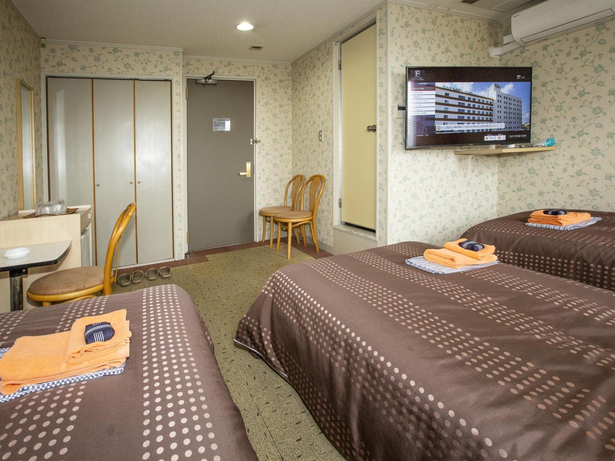 בפו Hotel Fujiyoshi מראה חיצוני תמונה